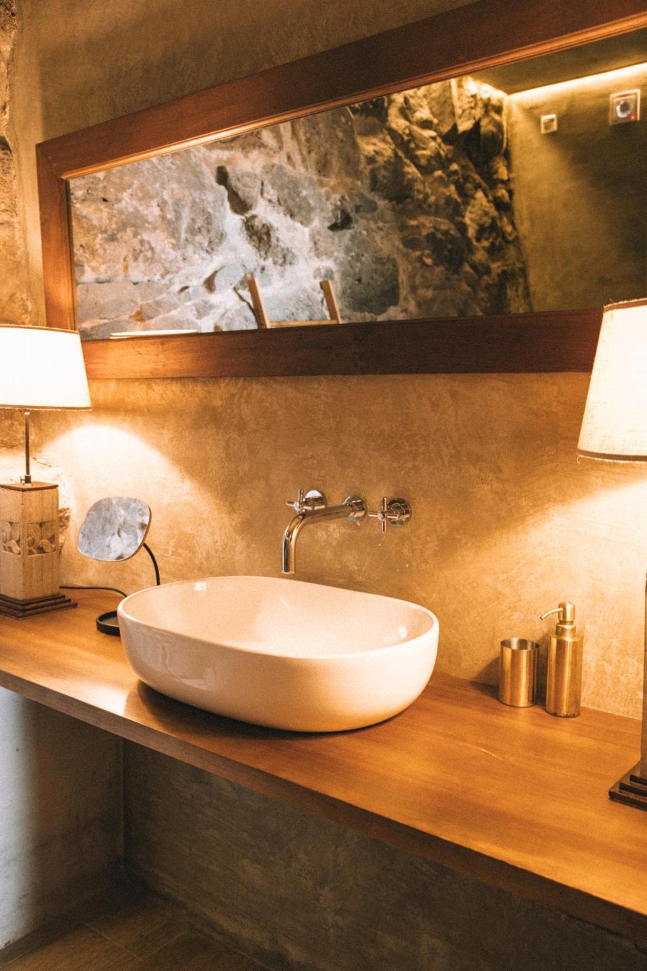 Les Terrasses Suites กัลเลตา ภายนอก รูปภาพ